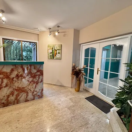 Modern 2 Private Kitchenette And Bathroom Διαμέρισμα