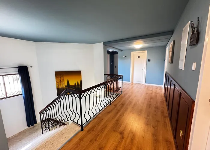 Daire Modern 2 Private Kitchenette And Bathroom Limasol